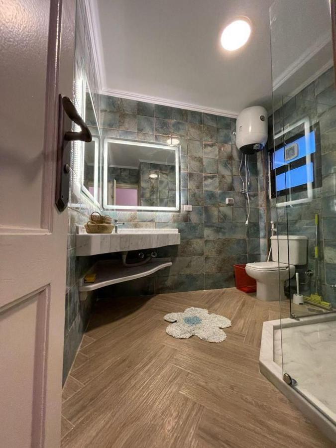 Luxurious 3 Bedroom Rustic Apartment Overlooking Huge Garden - For Families And Couples القاهرة المظهر الخارجي الصورة