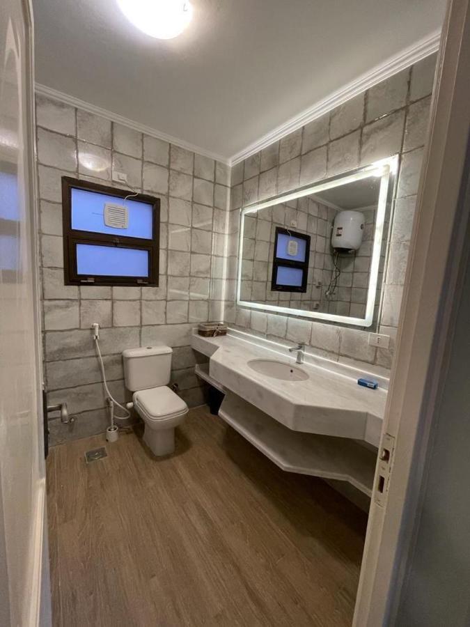 Luxurious 3 Bedroom Rustic Apartment Overlooking Huge Garden - For Families And Couples القاهرة المظهر الخارجي الصورة