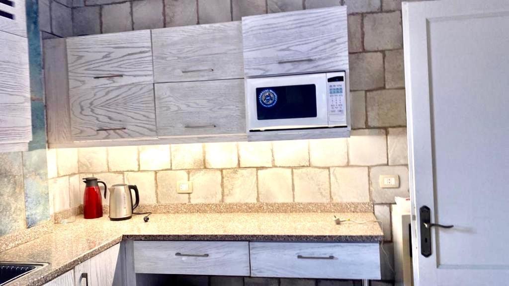Luxurious 3 Bedroom Rustic Apartment Overlooking Huge Garden - For Families And Couples القاهرة المظهر الخارجي الصورة